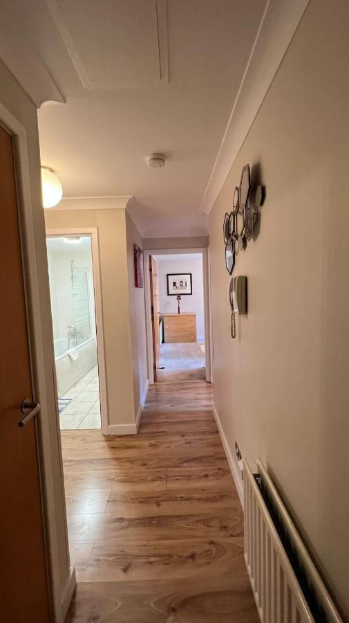 Edinburgh City Centre - Powderhall Modern Spacious 2 Bedroom Apartment With Free Parking エクステリア 写真