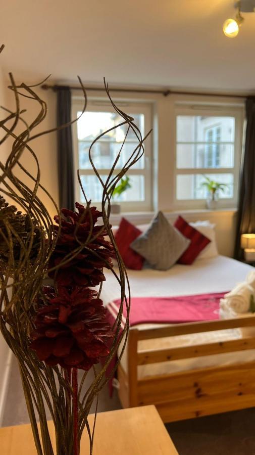 Edinburgh City Centre - Powderhall Modern Spacious 2 Bedroom Apartment With Free Parking エクステリア 写真